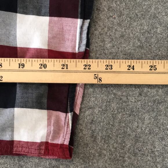 Kenneth Cole‎ Reaction Boy Sz 8/10 Checkered Button Shirt 100% Cotton - Picture 8 of 8